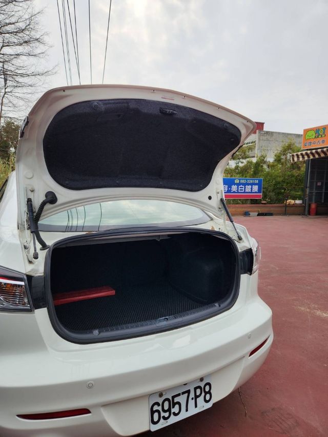 MAZDA馬自達 MAZDA 3  第5張相片