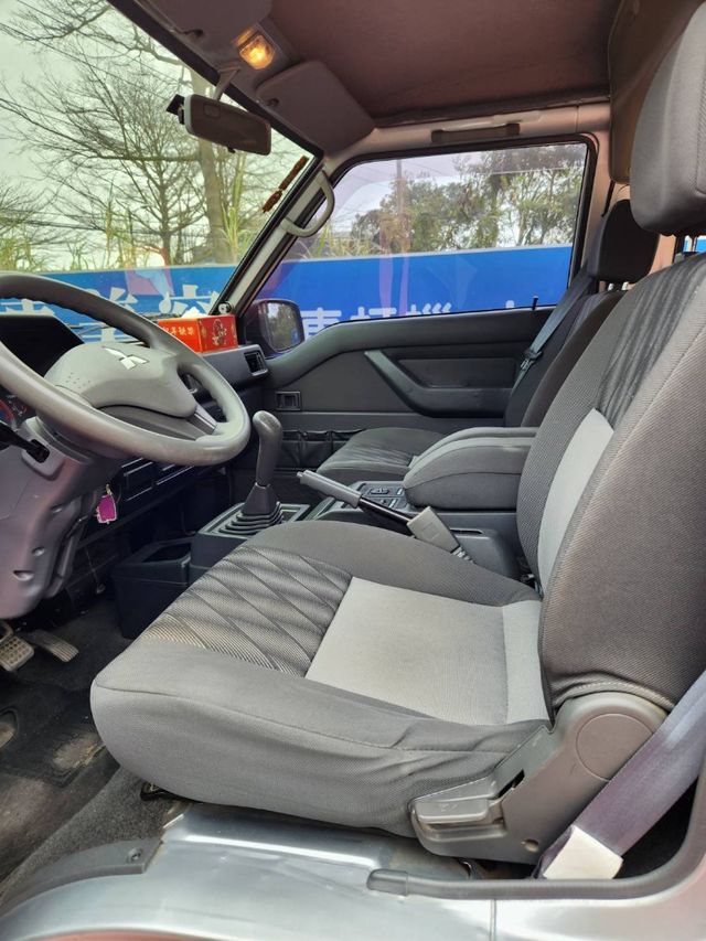 MITSUBISHI三菱 DELICA  第9張相片