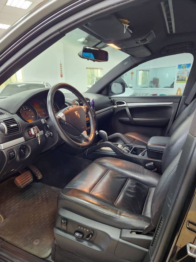 PORSCHE保時捷 CAYENNE  第8張相片