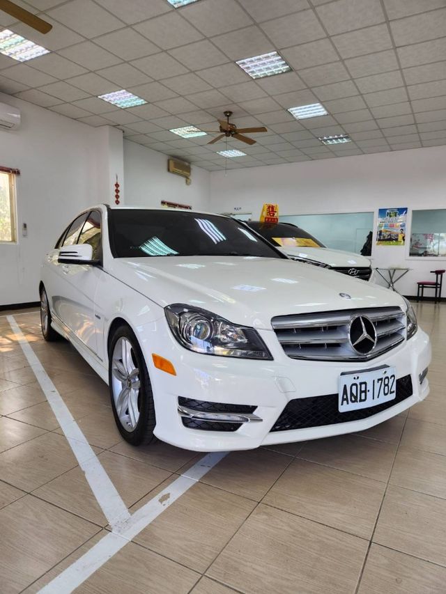 M-BENZ賓士 C250  第3張相片