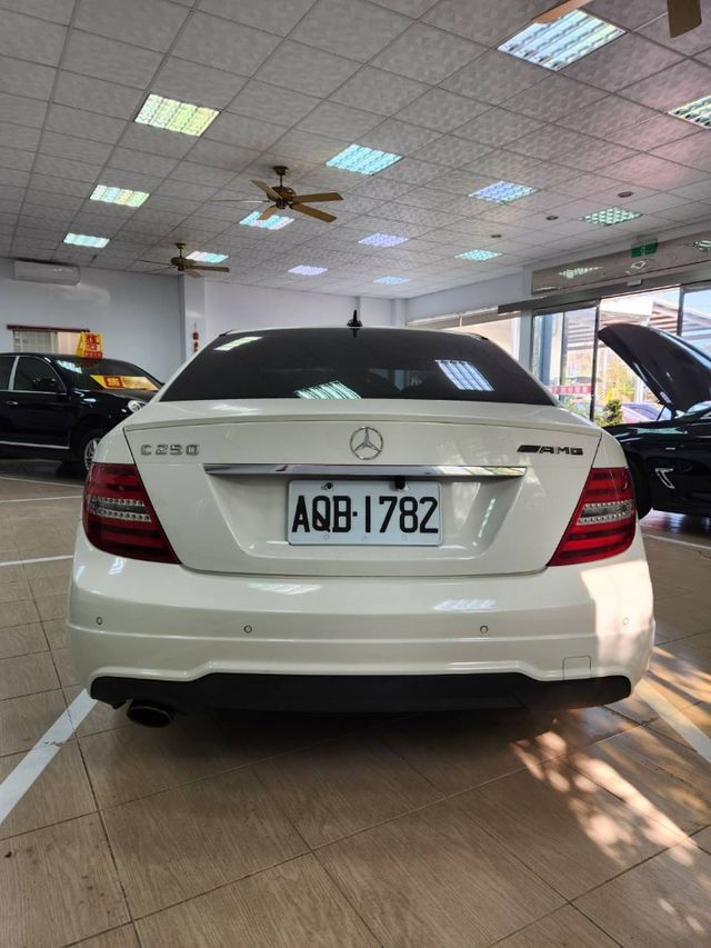 M-BENZ賓士 C250  第4張相片