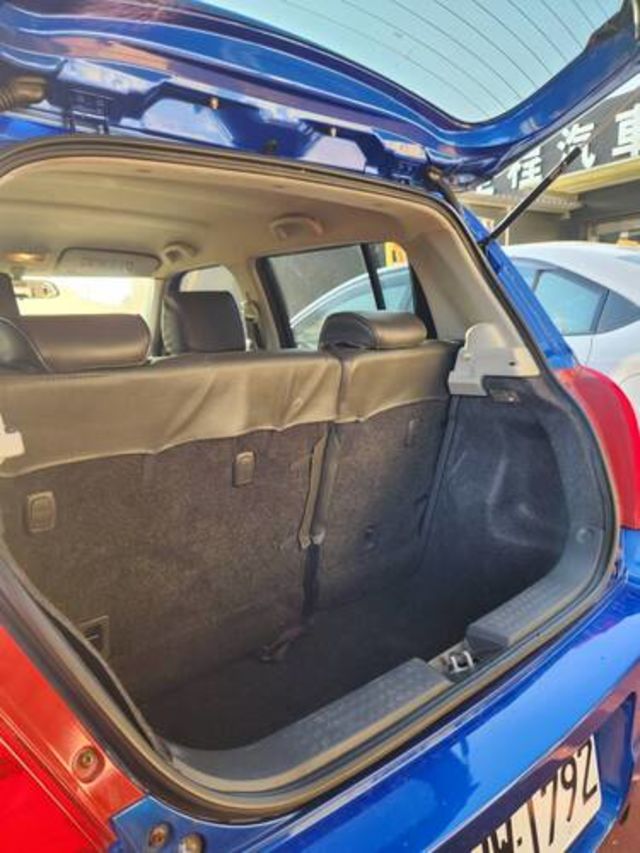 SUZUKI鈴木 SWIFT  第11張相片
