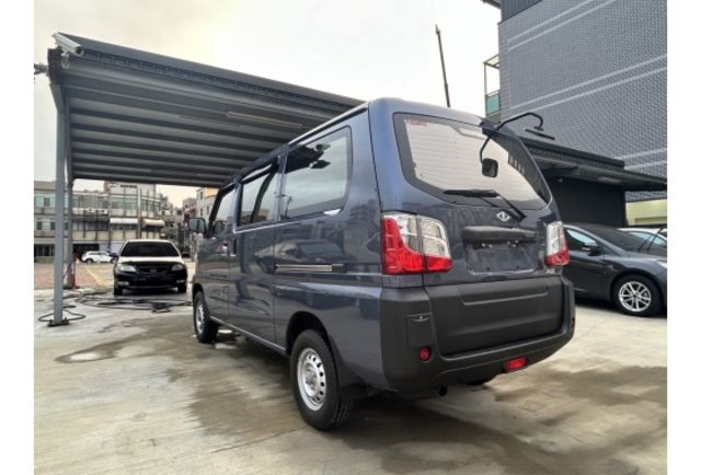 2021年A180廂車  第5張相片