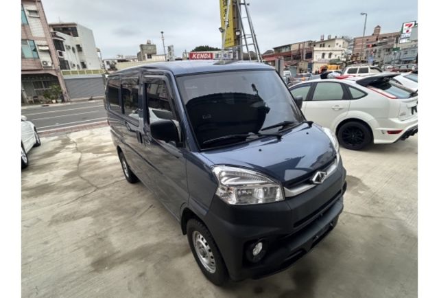 2021年A180廂車  第9張相片