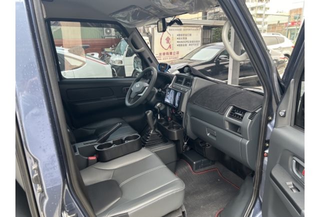 2021年A180廂車  第11張相片