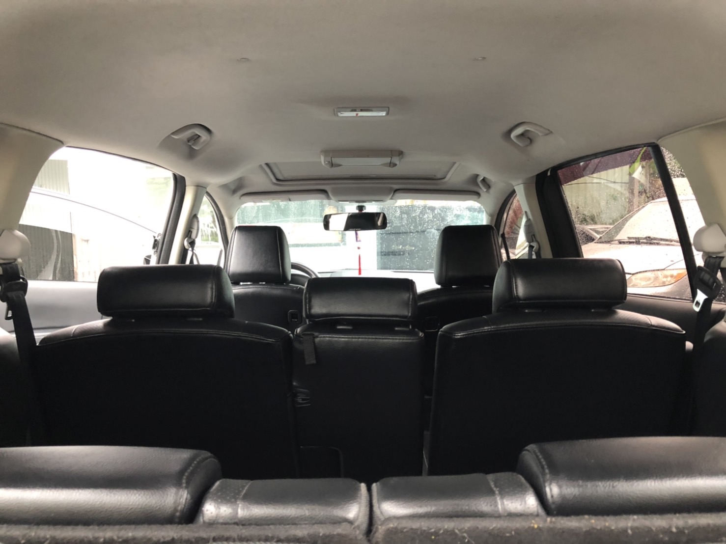 2007 馬五 好車不用費唇舌 電滑門 正7人  第8張相片