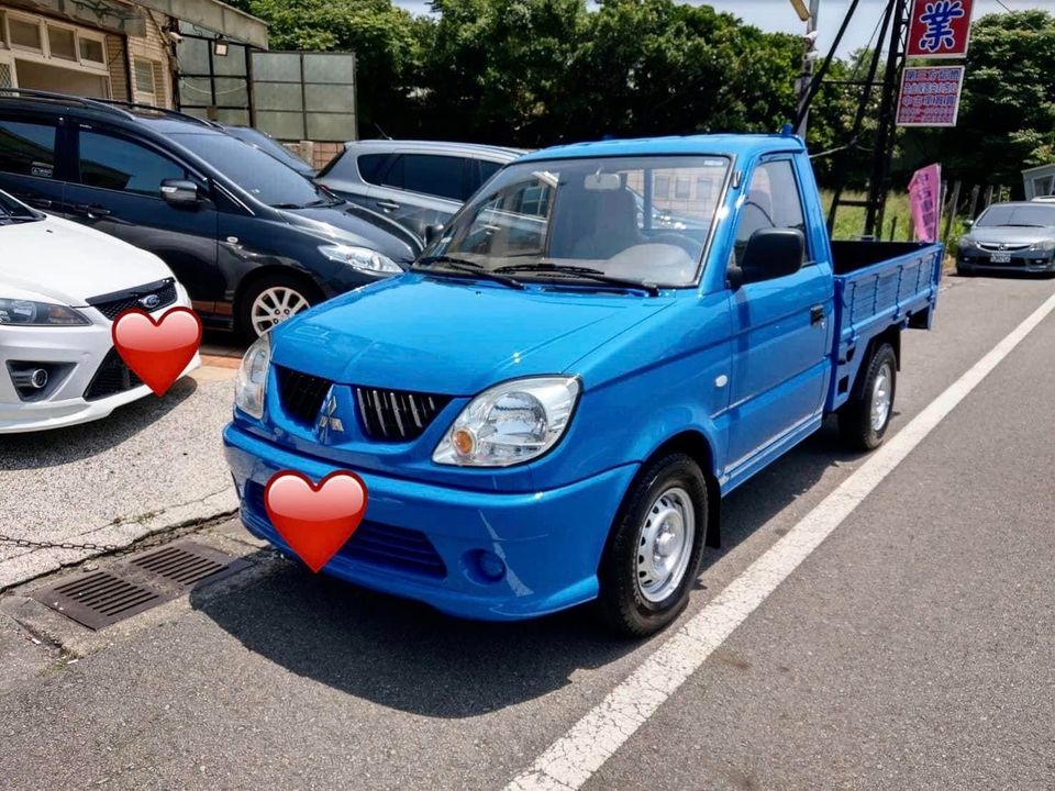 2007 Mitsubishi三菱 Freeca 2.0 手排 耐操有力實車漂亮/賺錢好幫手/邱生車業周小姐0955836122/LINE:zhen3280612  第4張相片