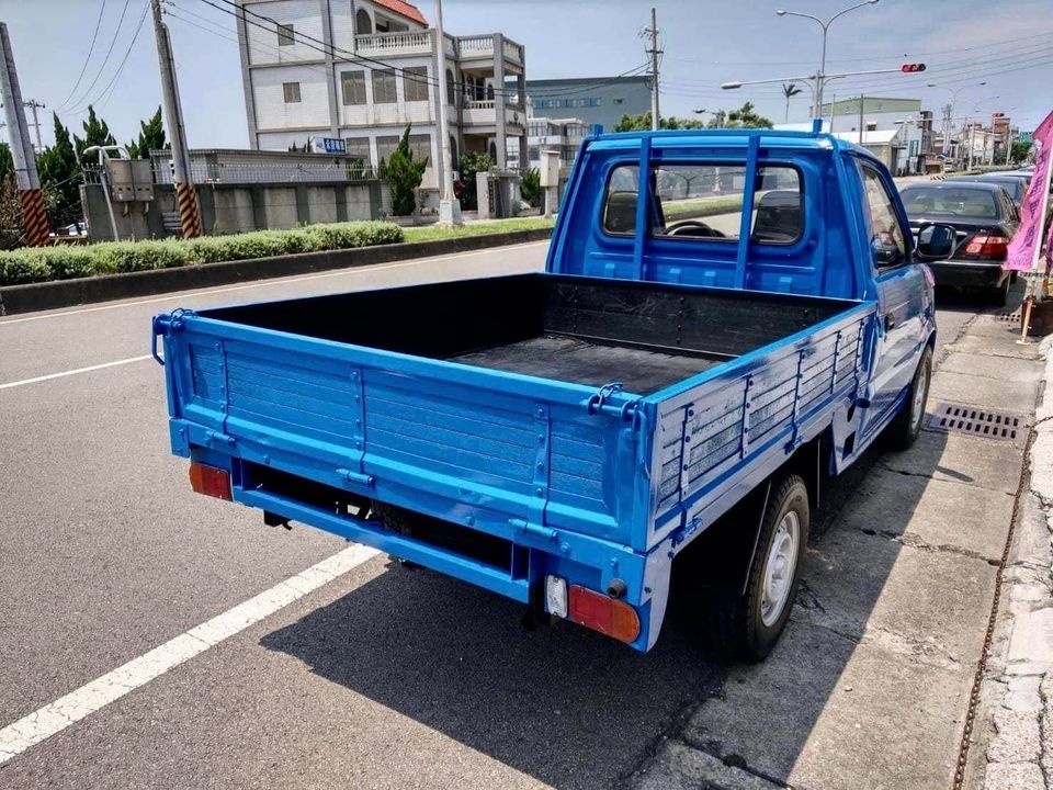 2007 Mitsubishi三菱 Freeca 2.0 手排 耐操有力實車漂亮/賺錢好幫手/邱生車業周小姐0955836122/LINE:zhen3280612  第6張相片