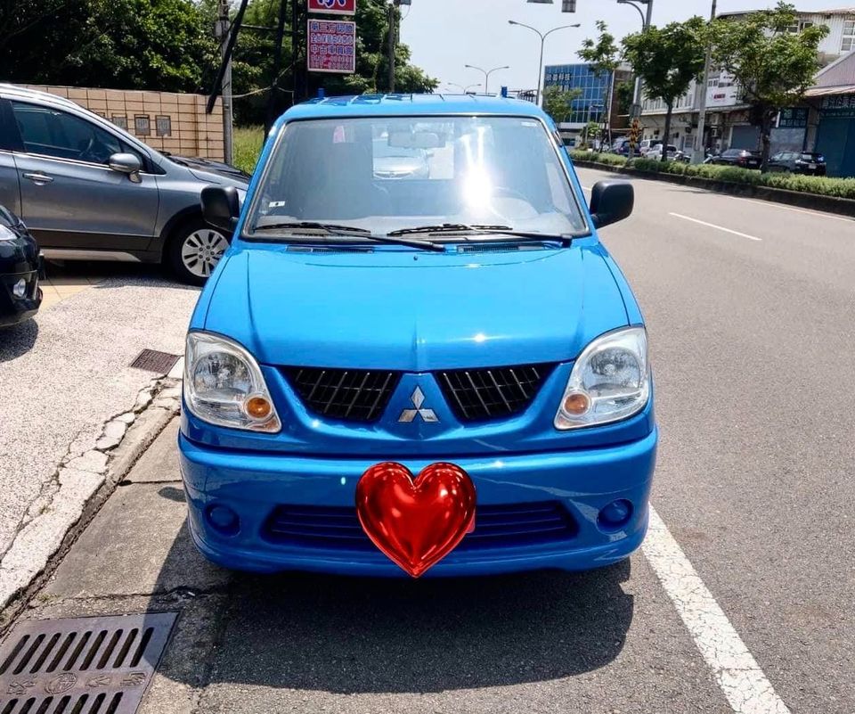 2007 Mitsubishi三菱 Freeca 2.0 手排 耐操有力實車漂亮/賺錢好幫手/邱生車業周小姐0955836122/LINE:zhen3280612  第7張相片
