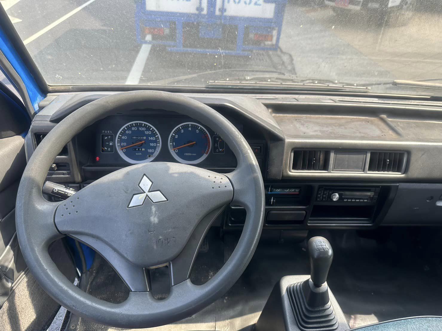 2013 三菱mitsubishi 得利卡貨車 手排 只跑8萬/免花直接上工賺錢錢/0955836122 周小姐/LINE：zhen3280612  第7張相片