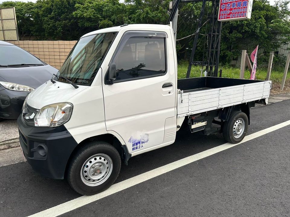 2014 三菱mitsubishi 菱利貨車 1.3L 手排/車況穩穩的/完全不用再花/事業打拼好幫手/0955836122 周小姐/LINE：zhen3280612  第6張相片