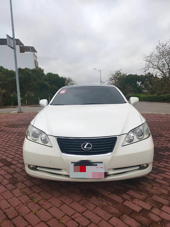 2006 Lexus es350 白 3.5L 便宜好開車況佳/認證車/專用大螢幕/全景天窗/免鑰匙/電動椅/0955836122 周小姐/LINE:zhen3280612  第6張相片