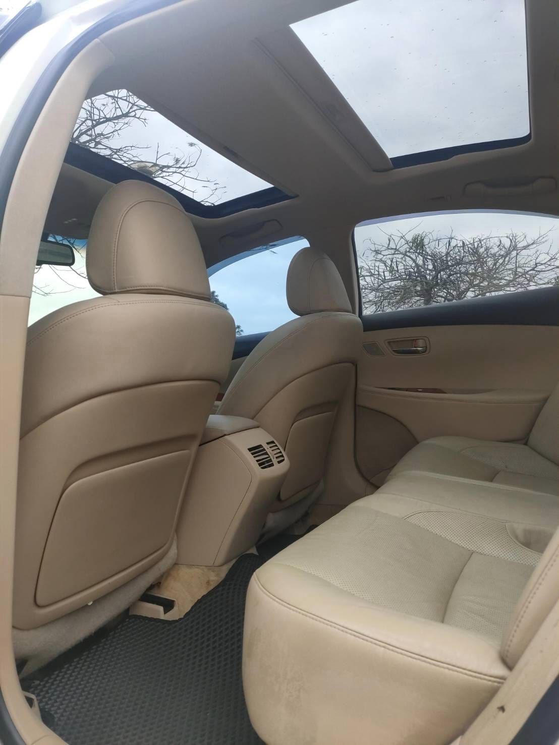 2006 Lexus es350 白 3.5L 便宜好開車況佳/認證車/專用大螢幕/全景天窗/免鑰匙/電動椅/0955836122 周小姐/LINE:zhen3280612  第10張相片