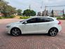 2017 Volvo富豪 V40 T3 1.5L 配備滿 稅金低 安全係數高/0955836122 周小姐/LINE：zhen3280612  第4張縮圖