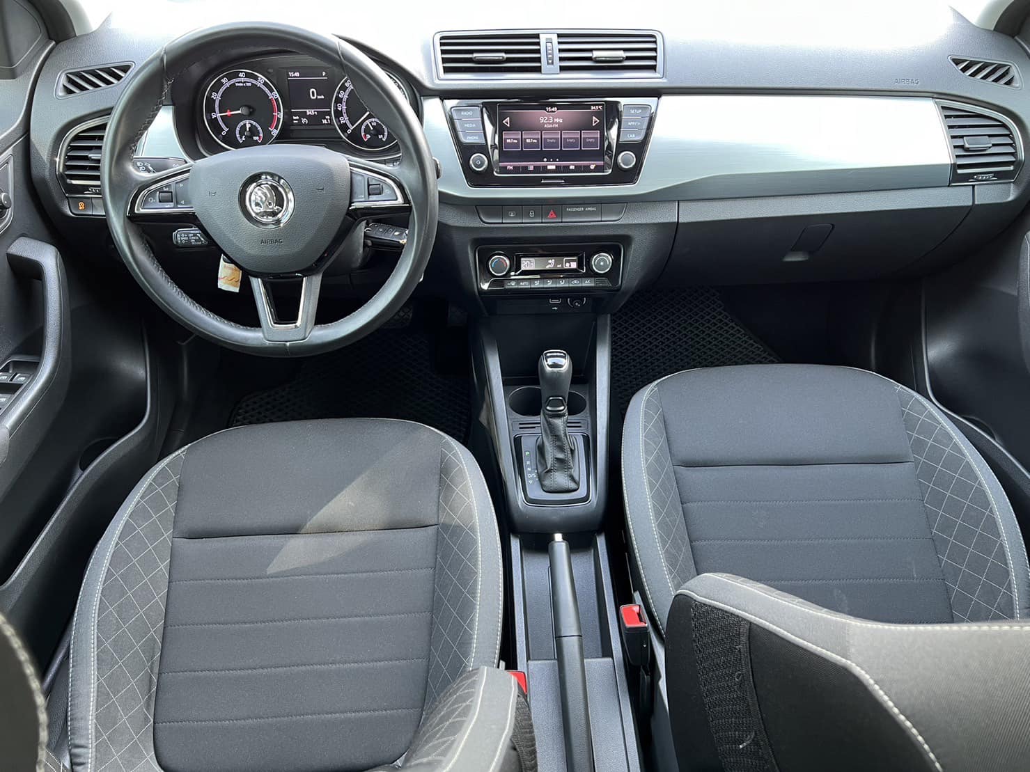 2019 Skoda Fabia 1.0 TSI 渦輪增壓 無傷 認證車 僅跑7萬 省油又省稅  第5張相片