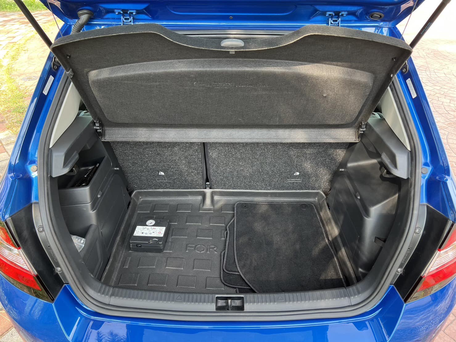 2019 Skoda Fabia 1.0 TSI 渦輪增壓 無傷 認證車 僅跑7萬 省油又省稅  第6張相片
