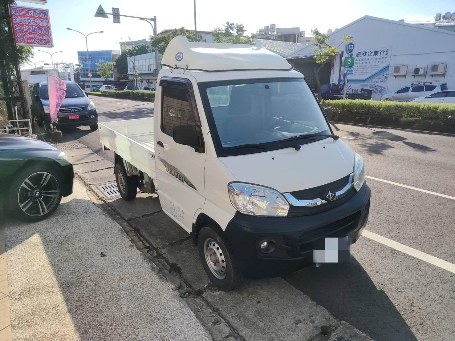 2018 Mitsubishi 三菱 VERYCA 菱利貨車 1.3L 手排  第3張相片