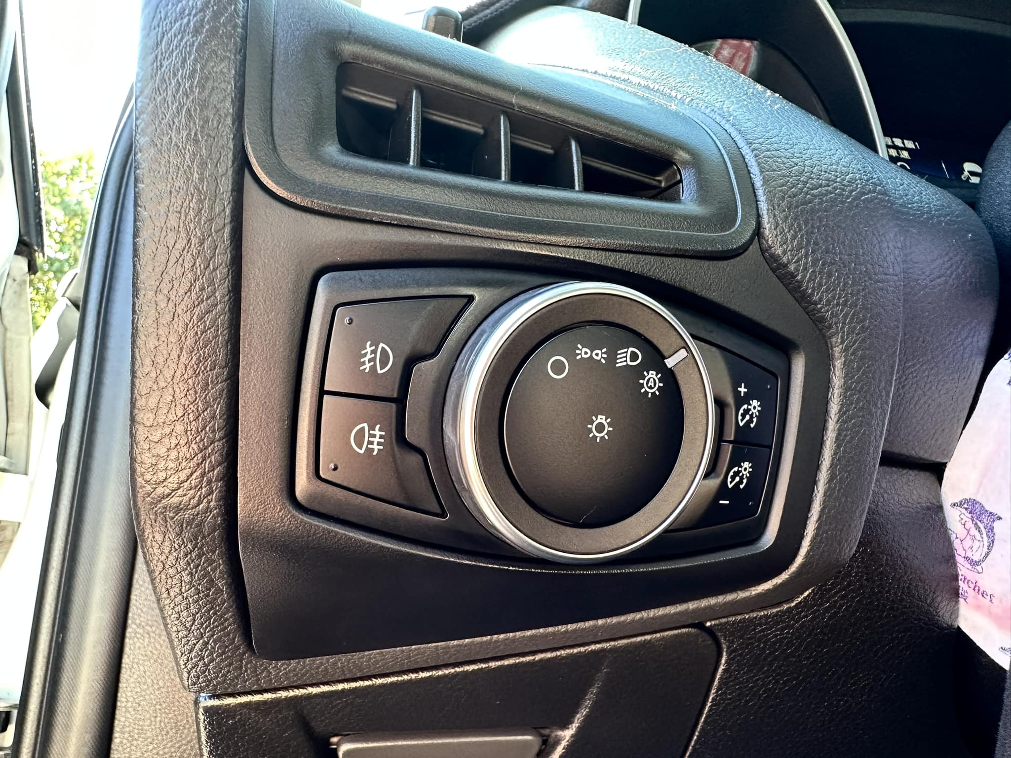 2017 Ford Focus 1.5T 汽油頂級S版 帥氣 安全 動力 操控 面面俱到 可認證  第11張相片