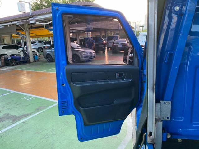 CMC VERYCA A190 手排 新車頭 蓬式  第12張相片