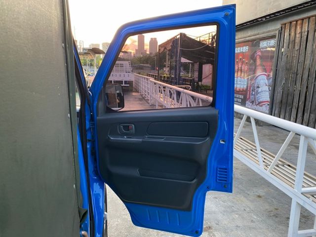 CMC VERYCA A190 手排 新車頭 蓬式  第13張相片