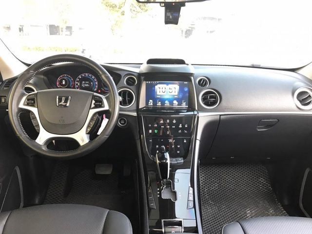新車120.8萬 4WD 僅跑3萬多 露營旅遊 工商載貨 認證保固  第8張相片