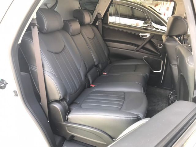 新車120.8萬 4WD 僅跑3萬多 露營旅遊 工商載貨 認證保固  第18張相片