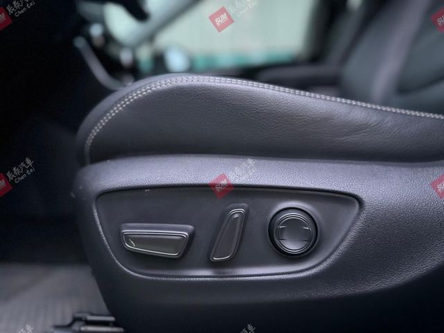 油電旗艦版 盲點 記憶座椅 ASUKA車機 雙區恆溫 導航 電尾門 後出風口 原鈑件 原廠保固中  第17張相片