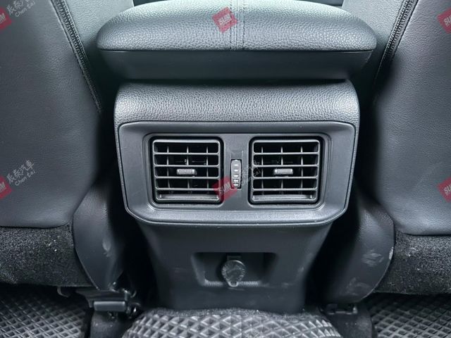 油電旗艦版 盲點 記憶座椅 ASUKA車機 雙區恆溫 導航 電尾門 後出風口 原鈑件 原廠保固中  第18張相片