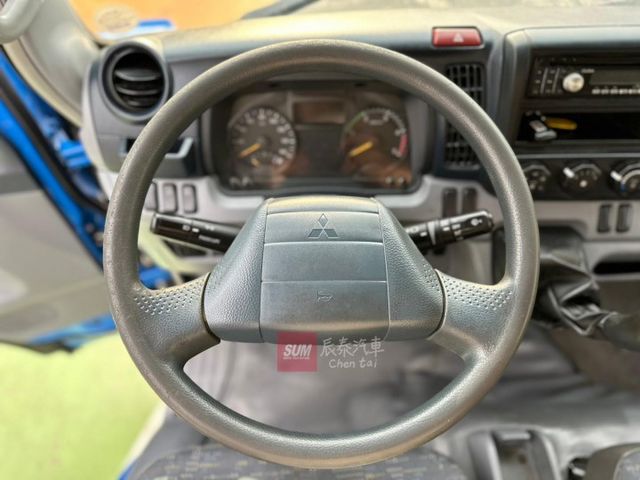 五期堅達 10尺半 車斗內白鐵皮 僅跑6萬 里程保證 原版件  第9張相片