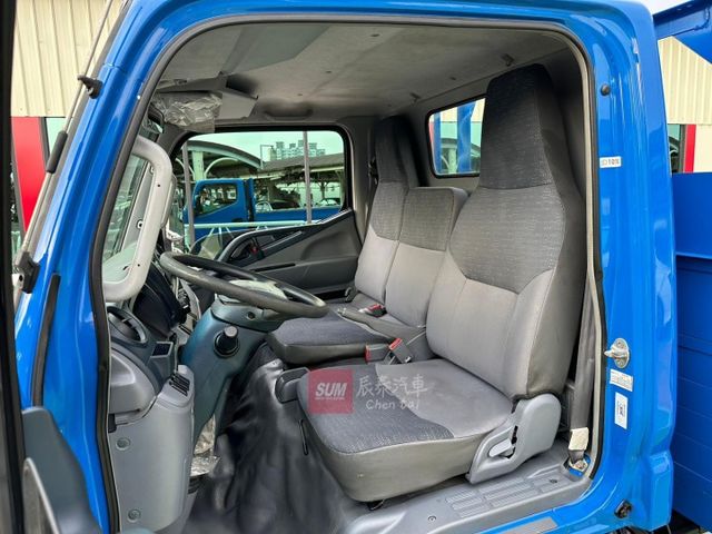 五期堅達 10尺半 車斗內白鐵皮 僅跑6萬 里程保證 原版件  第10張相片