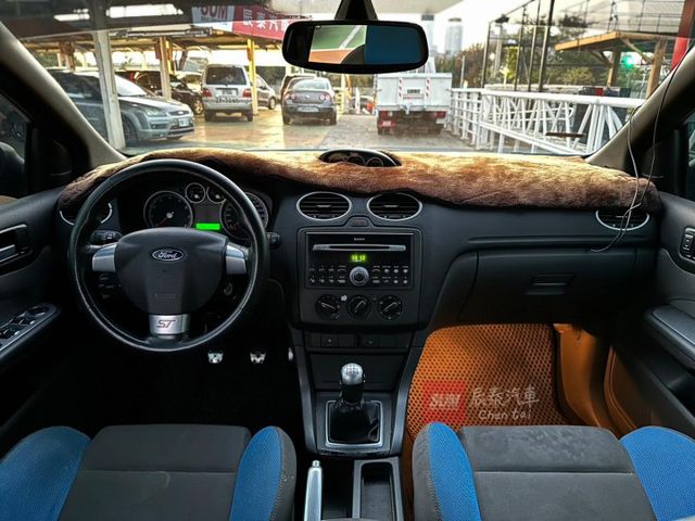 正ST 6速手排 RECARO賽車椅 天窗 油溫油壓渦輪表 實跑20萬  第7張相片