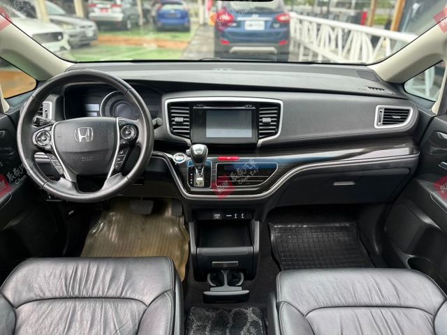 原鈑件! APEX七人座 雙電動滑門 10安 ACC 環景 自動停車 換檔撥片 車道偏移 盲點偵測  第7張相片