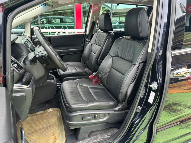 原鈑件! APEX七人座 雙電動滑門 10安 ACC 環景 自動停車 換檔撥片 車道偏移 盲點偵測  第10張相片