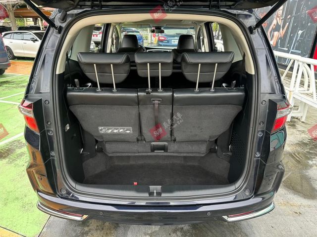 原鈑件! APEX七人座 雙電動滑門 10安 ACC 環景 自動停車 換檔撥片 車道偏移 盲點偵測  第17張相片