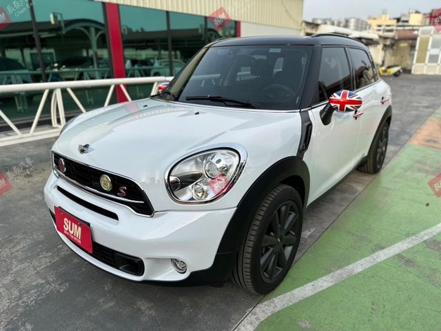 MINI COOPER S COUNTRYMAN 1.6T 英倫風 麂皮多功能方向盤 換檔撥片 恆溫 倒車顯影  第1張相片
