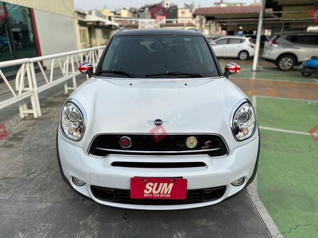 MINI COOPER S COUNTRYMAN 1.6T 英倫風 麂皮多功能方向盤 換檔撥片 恆溫 倒車顯影  第2張相片