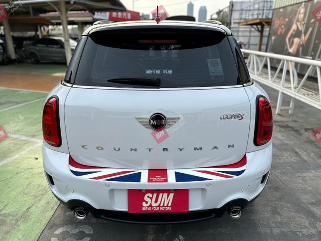 MINI COOPER S COUNTRYMAN 1.6T 英倫風 麂皮多功能方向盤 換檔撥片 恆溫 倒車顯影  第5張相片