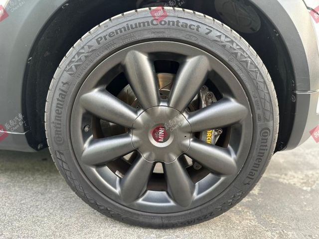 MINI COOPER S COUNTRYMAN 1.6T 英倫風 麂皮多功能方向盤 換檔撥片 恆溫 倒車顯影  第20張相片