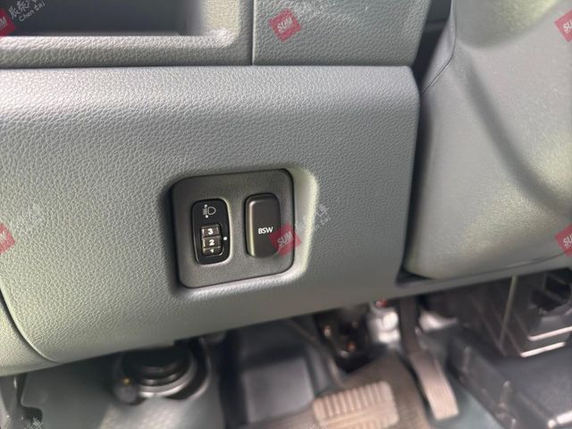 2021 自排!自排!自排! 定速 胎壓偵測 盲點 霧燈  第12張相片