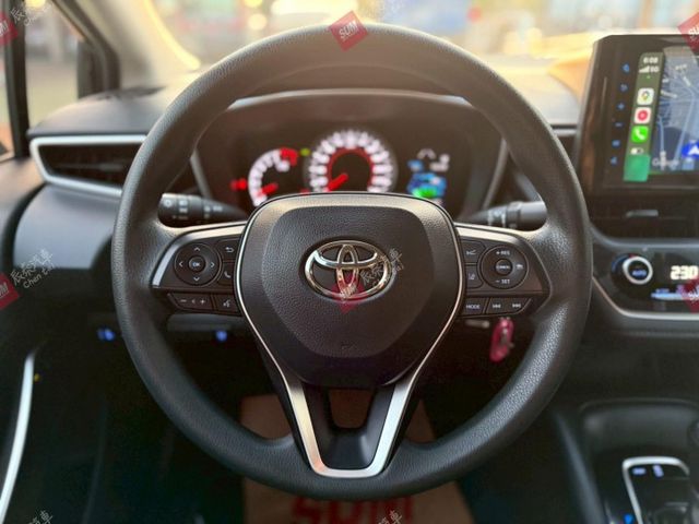 豪華版 鋁圈 恆溫 無限CARPLAY車機 ACC 車道維持輔助 ISOFIX 原版件  第8張相片