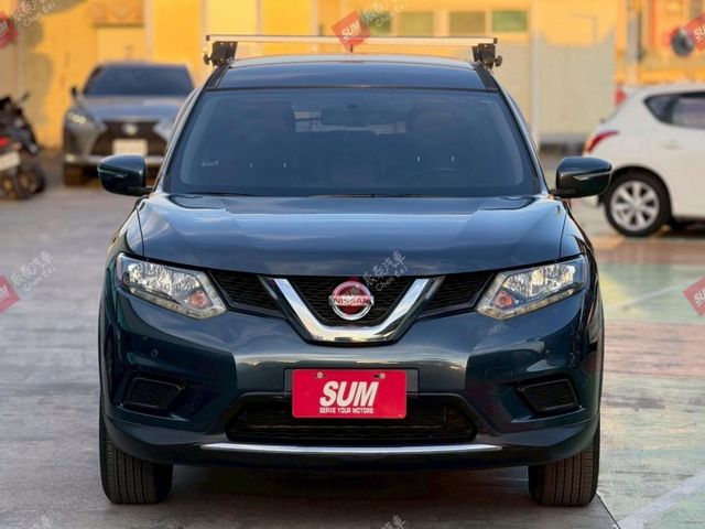 2.0經典版 導航 倒車顯影 皮椅 鋁圈 恆溫 後座出風口 LED日行燈 抬頭顯示器 僅跑7萬  第2張相片