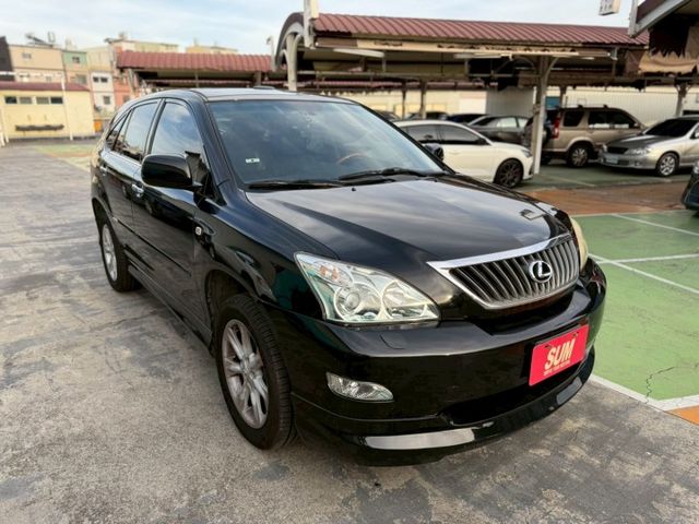 LIMITED edition 3.5 全景天窗 倒車顯影 導航 電尾門 記憶座椅 雙電動椅 後出風口 現車現況  第3張相片