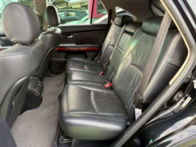 LIMITED edition 3.5 全景天窗 倒車顯影 導航 電尾門 記憶座椅 雙電動椅 後出風口 現車現況  第11張相片