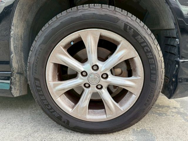 LIMITED edition 3.5 全景天窗 倒車顯影 導航 電尾門 記憶座椅 雙電動椅 後出風口 現車現況  第20張相片