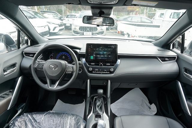 油電豪華版 可全額貸 全新領牌車未開封 僅跑3KM 原廠保固 保證全程托運到店 若無舊換新售價73.9萬  第3張相片