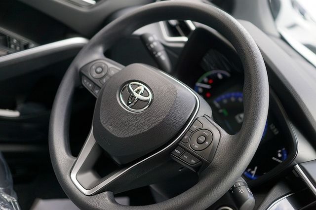 油電豪華版 可全額貸 全新領牌車未開封 僅跑3KM 原廠保固 保證全程托運到店 若無舊換新售價73.9萬  第6張相片