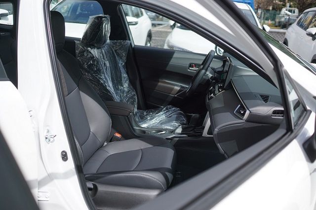 油電豪華版 可全額貸 全新領牌車未開封 僅跑3KM 原廠保固 保證全程托運到店 若無舊換新售價73.9萬  第12張相片