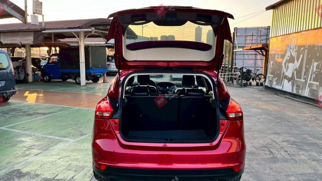 1.5T 汽油時尚 定速 馬丁頭 快撥 藍牙 LED頭燈 TCS 胎壓  第15張相片