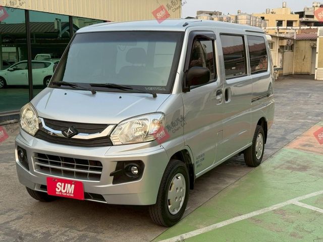 中華菱利 手排 可加裝椅子合法變更回8人小客貨 實跑12萬 客貨兩用  第1張相片