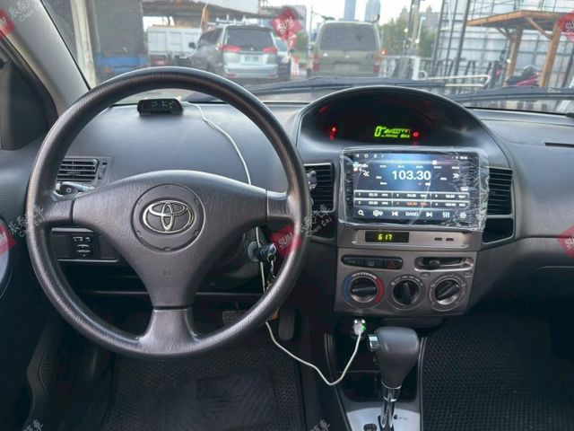 優質代步車 安卓機 倒車顯影 鋁圈 皮椅 霧燈 省油!  第9張相片